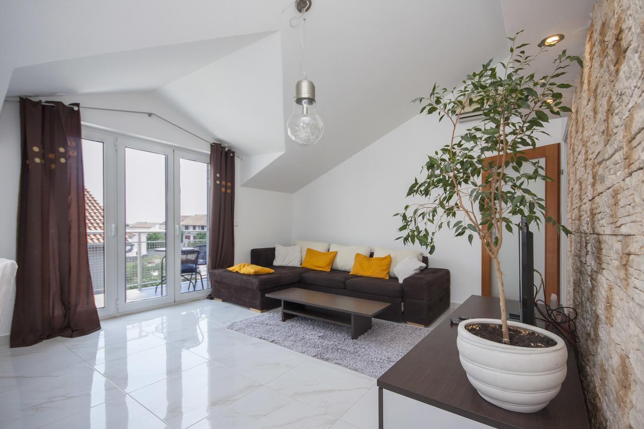 Deluxe Apartment Toni Vodice Exterior photo
